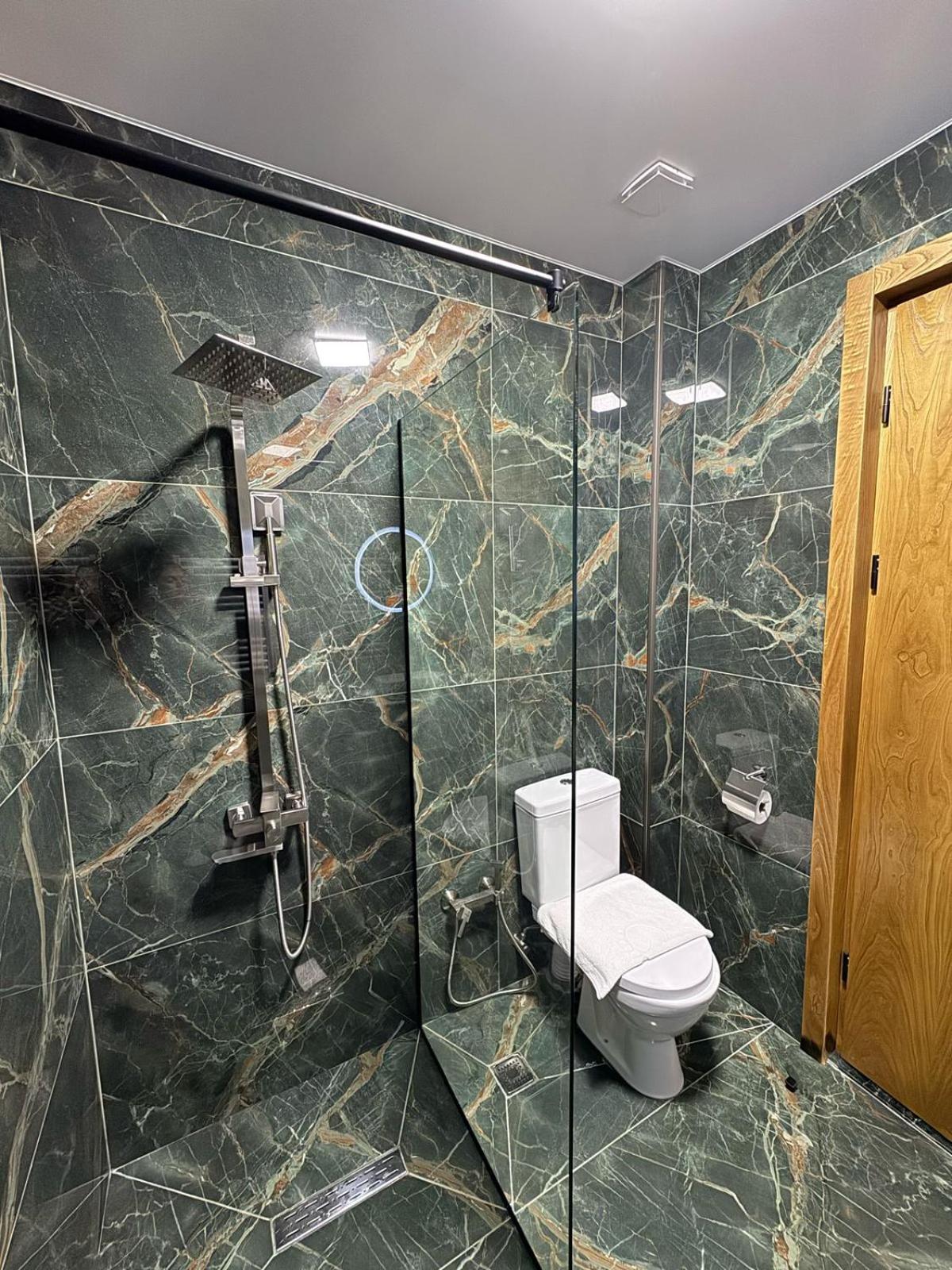 Kazbegi Hotel Grand View Kamer foto