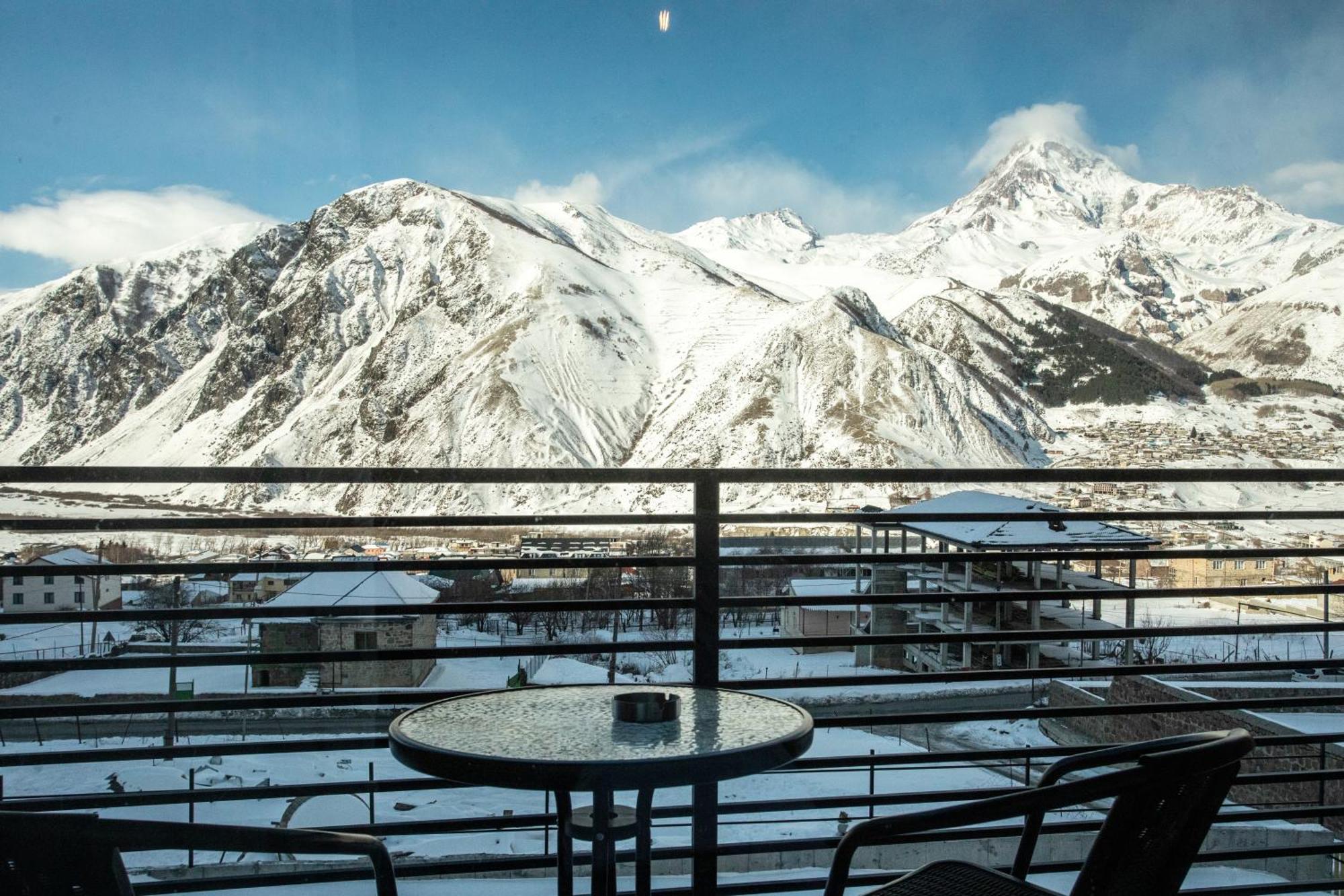 Kazbegi Hotel Grand View Buitenkant foto