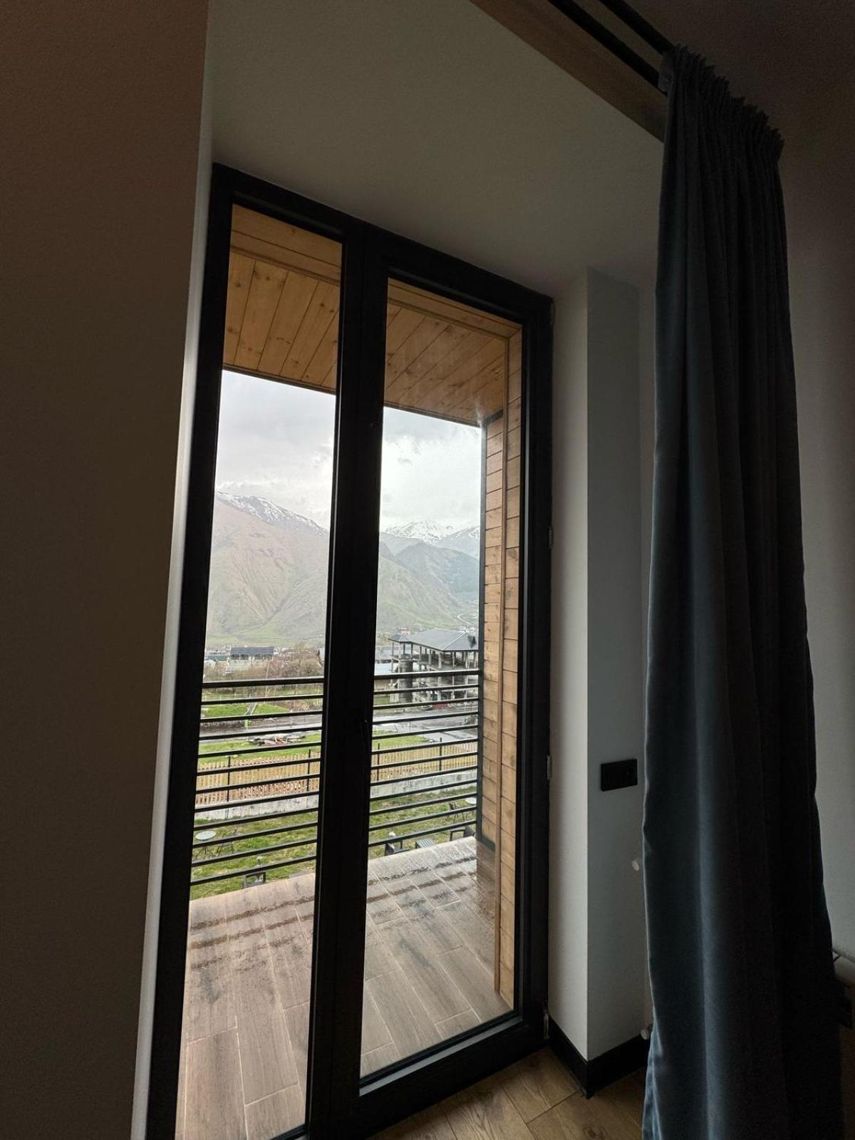 Kazbegi Hotel Grand View Buitenkant foto